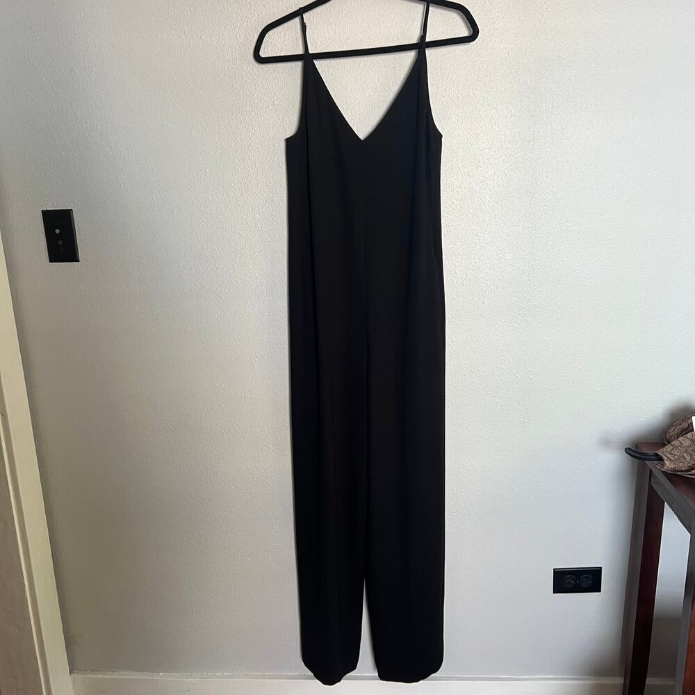 Babaton Jumpsuit Black Low V-Neck Sleeveless Back Zip Straight Leg Sz 2 Women's